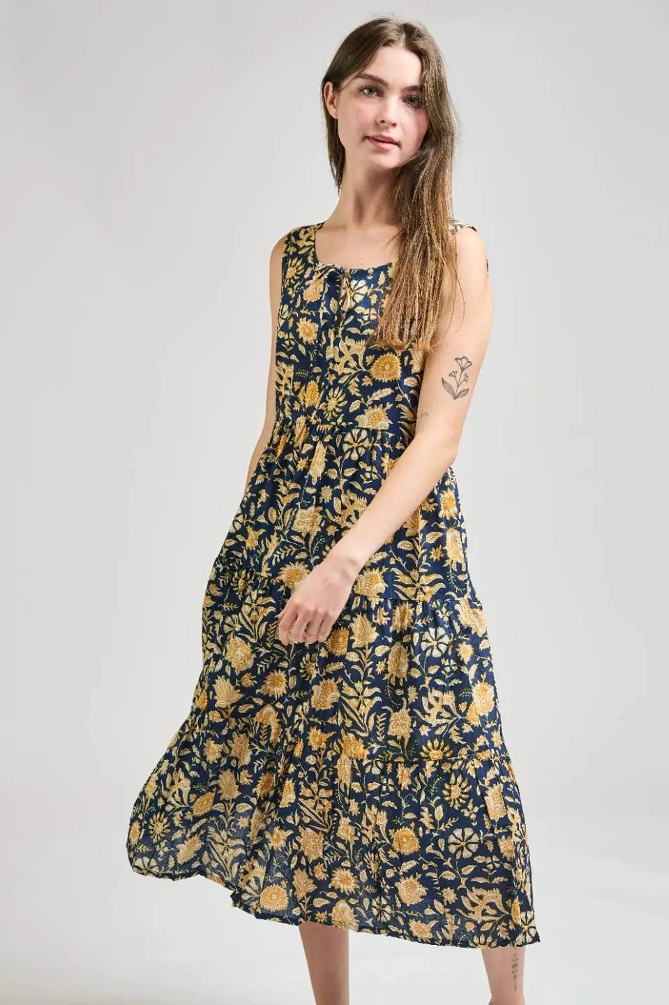 Navy Botanical Thais Tiered Midi Dress by Mata Traders Navy Botanical Thais Tiered Midi Dress By Mata Traders -MODERN MILLIE Shop 9605FE39 FF2A 4CDE B15B 05EDF3EAF5E3