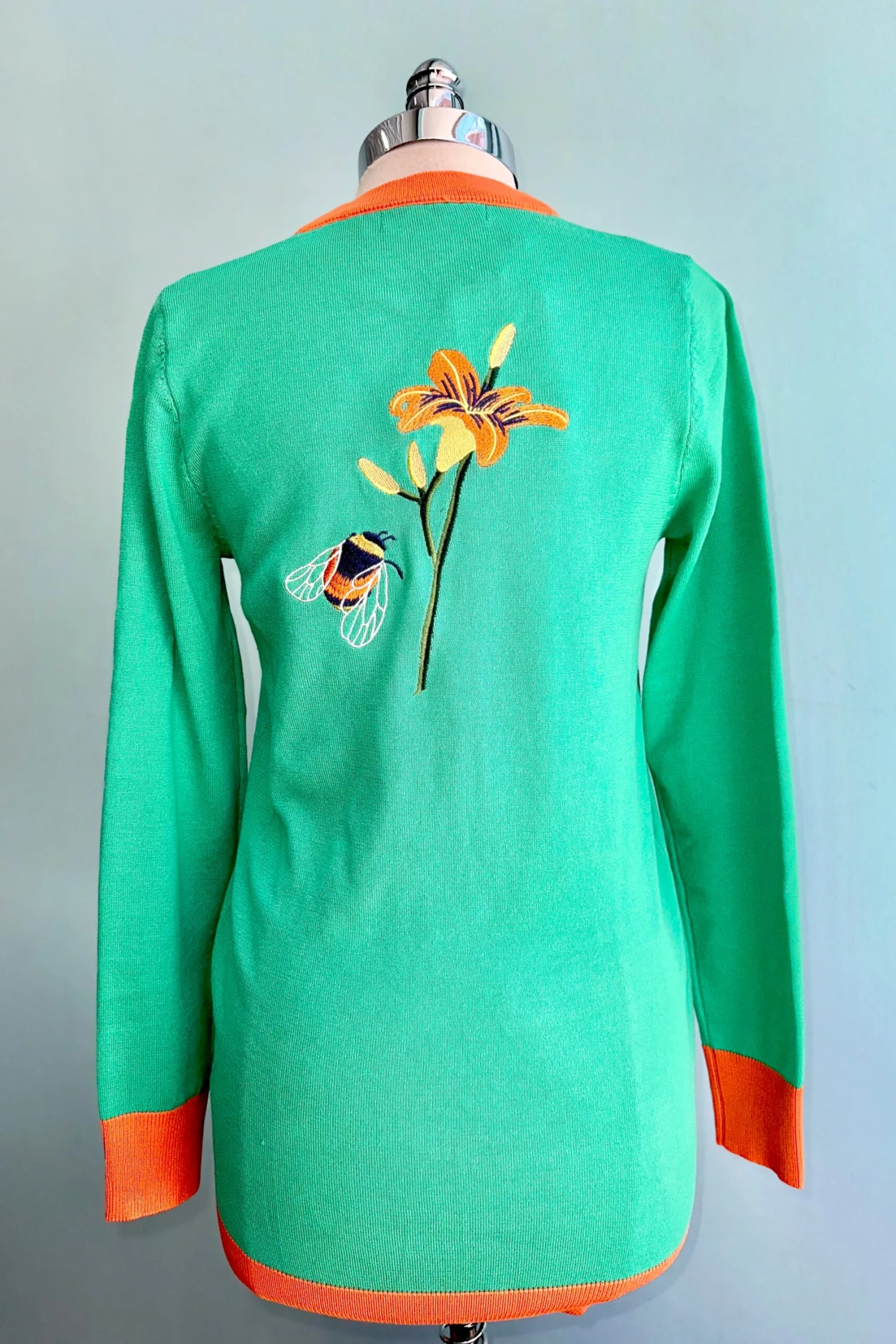 Bee Fiona Cardigan by Miss Lulo Bee Fiona Cardigan By Miss Lulo -MODERN MILLIE Shop 98666E92 B66A 4347 8A14 6183DF886628 scaled