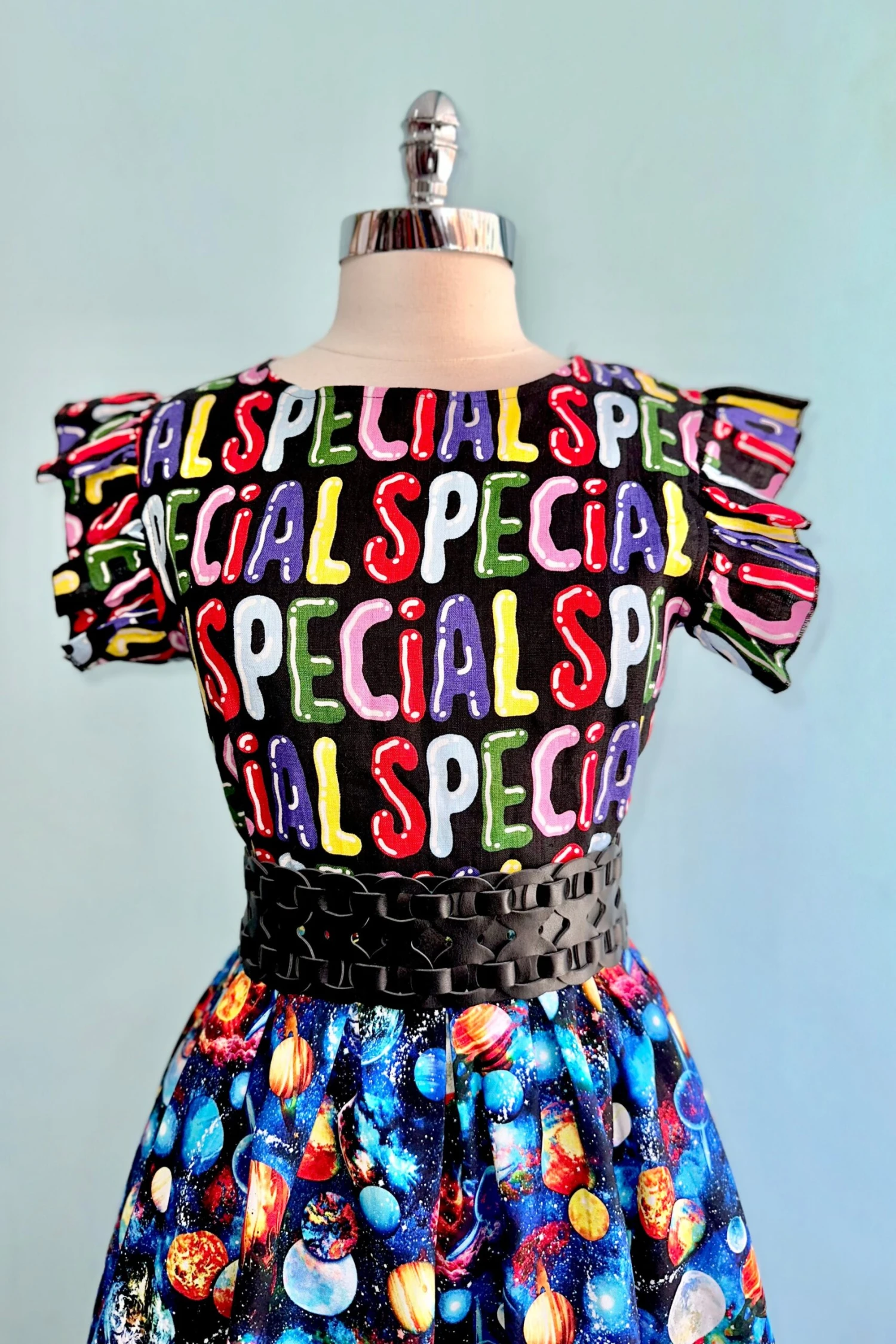 Space Doris Skirt by Retrolicious Space Doris Skirt By Retrolicious -MODERN MILLIE Shop 9D23F92D F2F1 4684 9098 A8B5BFFCDBC0 scaled