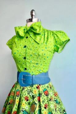 Lime And Blue Mod Daisy Estelle Tie-Neck Blouse By Heart Of Haute -MODERN MILLIE Shop 9F784051 73AE 400C 9F1C 4ADB32B9C5D0