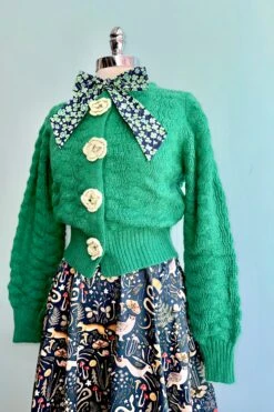 Green Knit Cardigan With Rosette Detail 7 Green Knit Cardigan With Rosette Detail -MODERN MILLIE Shop A24F05DD 3664 4F08 A9CF 77BA2E1E50B7