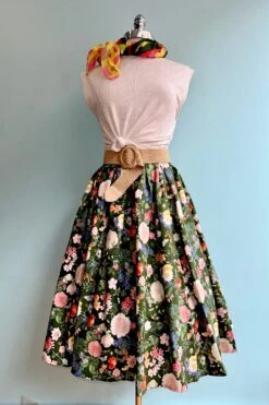 Dark Green Floral Skirt By Retrolicious -MODERN MILLIE Shop A2A668B8 5D04 41C4 980E 598BE41A7973