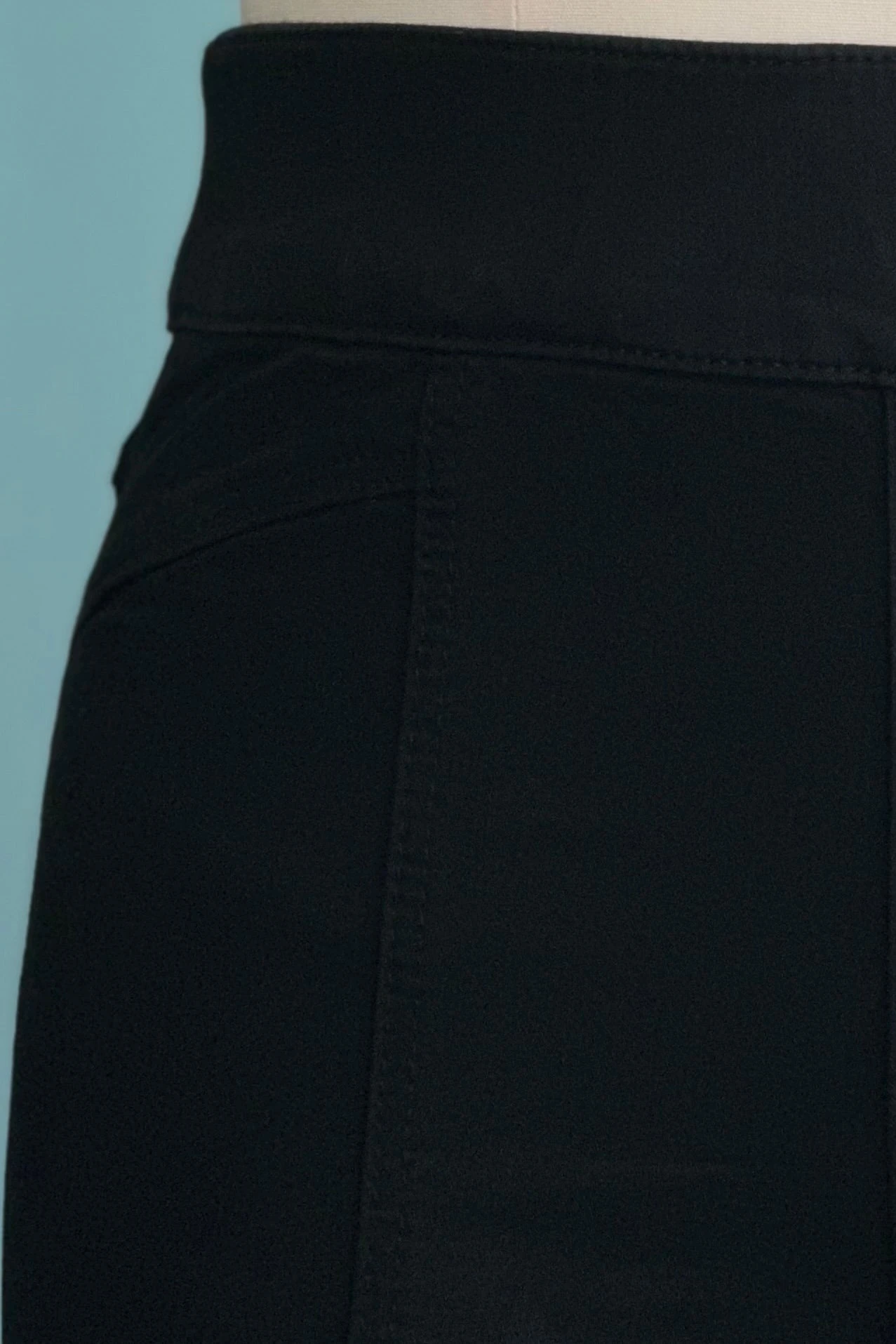 Petite 29" Pull On Tummy Control Wide Leg Jeans In Black by 1822 Denim Petite 29" Pull On Tummy Control Wide Leg Jeans In Black By 1822 Denim -MODERN MILLIE Shop A4235041 9F34 4139 9285 20A5E26F7DD7