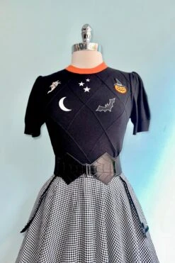 Vintage Halloween Short Sleeve Sweater 4 Vintage Halloween Short Sleeve Sweater -MODERN MILLIE Shop A8E8CC41 C912 4EED BF41 7B874D303C16