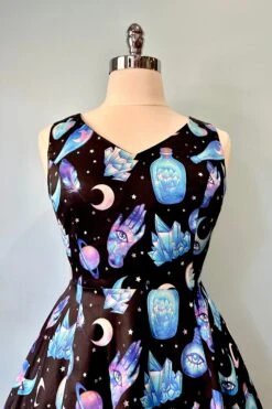 Mystical Black And Purple V-Neck Dress By Eva Rose -MODERN MILLIE Shop B02E6332 4FA5 4B5D B10E 36F32FF08E06