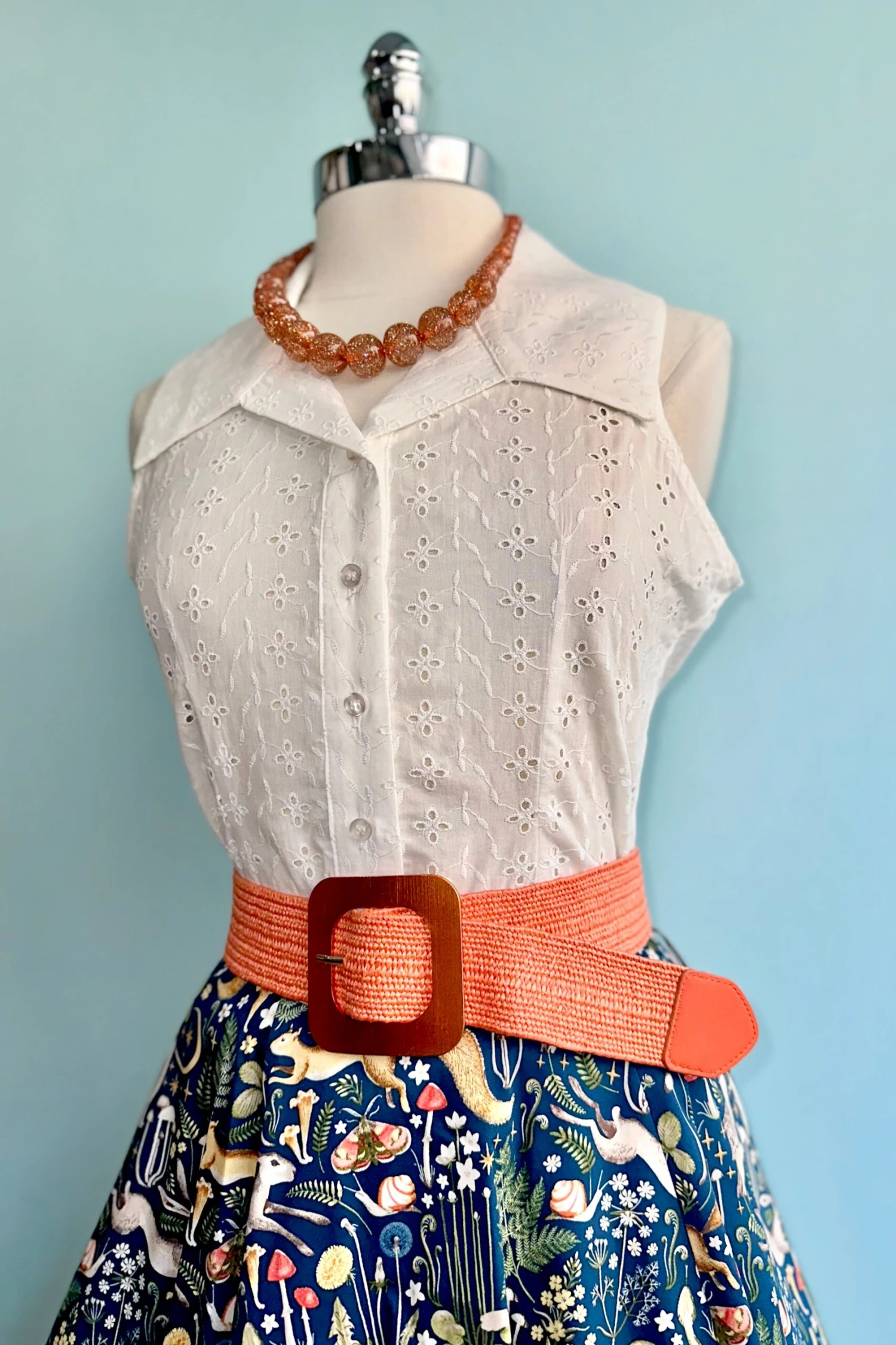 Broderie Anglaise Hillary Top in White by Collectif Broderie Anglaise Hillary Top In White By Collectif -MODERN MILLIE Shop B03326B5 48BF 44CC B9F2 CC3D5A9D05E3 scaled