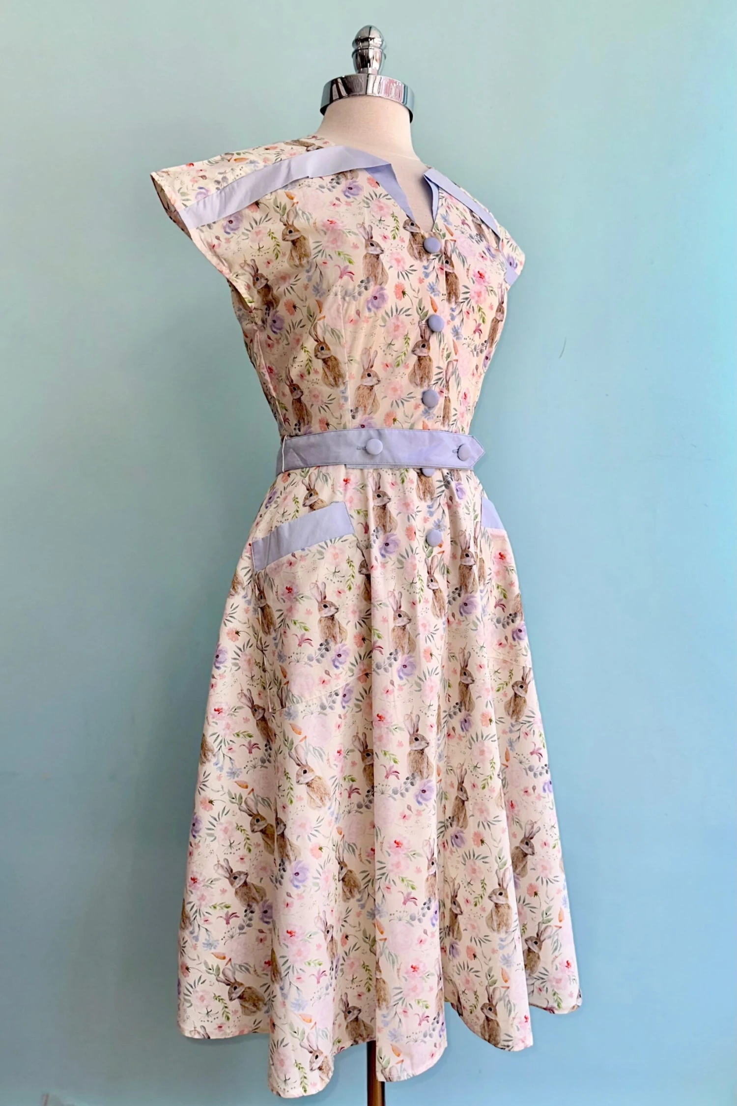 Bunnies Shirtdress Bunnies Shirtdress -MODERN MILLIE Shop B179CD57 29CA 40E9 AACB 1CA640B43880 scaled