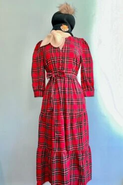 Red Plaid Shirtwaist Yanis Dress -MODERN MILLIE Shop B1D3401A 1777 47EF A899 18C732C70CFE