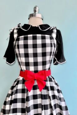 Black Ric-Rac Flutter Sleeve Top By Tulip B. -MODERN MILLIE Shop B70DD2CA 7A75 4A4F B767 AA7593211389