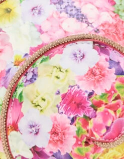 Snailed It Crossbody Bag In Kaleidoscope Floral By Betsey Johnson -MODERN MILLIE Shop BETSEYJOHNSON HANDBAGS BJ35000A KALEIDOSCOPE FLORAL SWATCH