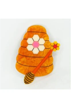 Beehive Brooch By Daisy Jean