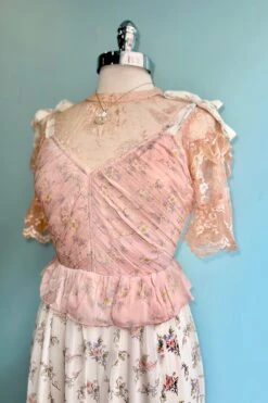 Peach Ruffle Sleeve Top By Tulip B. -MODERN MILLIE Shop C1D5B9DE 0D97 44AA 9B02 CFF41F924E3C