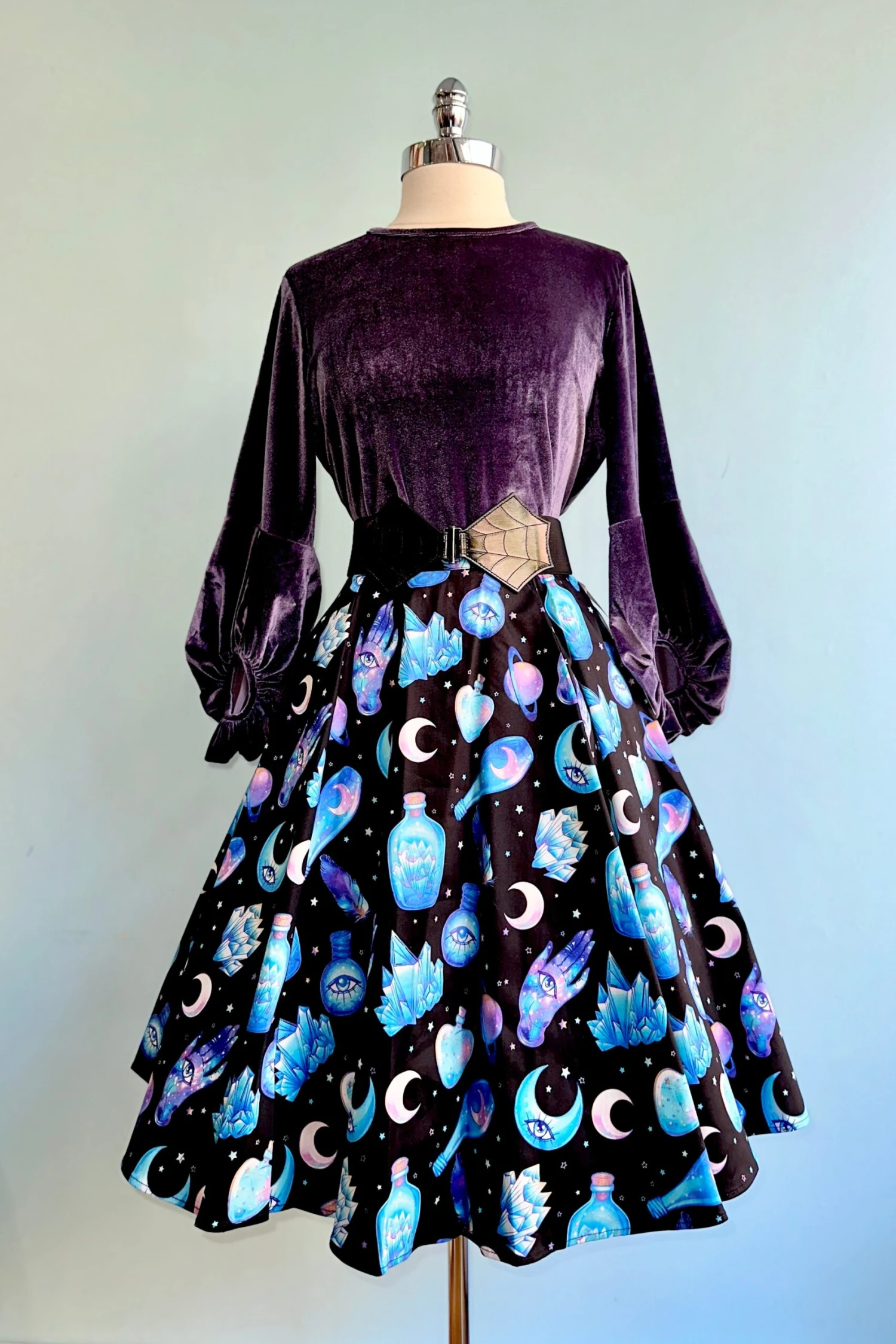 Purple Velvet Balloon Sleeve Top by Compania Fantastica Purple Velvet Balloon Sleeve Top By Compania Fantastica -MODERN MILLIE Shop C588C9F4 E4AA 472F 8B29 2F6674A837CE scaled