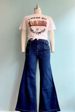 32” Relaxed Flare Jeans With Patch Pockets By 1822 Denim -MODERN MILLIE Shop C801CD6F 1FC1 4C0D 8BED E83370159A5D