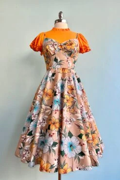 Pattaya Tropical Floral 50's Dress By Hell Bunny 7 Pattaya Tropical Floral 50's Dress By Hell Bunny -MODERN MILLIE Shop C8DDA917 2B95 4D55 9902 0C01B7A5CE96