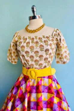 Pink Geometric Daisy Circle Skirt By Heart Of Haute -MODERN MILLIE Shop C95B6707 DC35 4F3B B9C6 CC07D68C7DCF