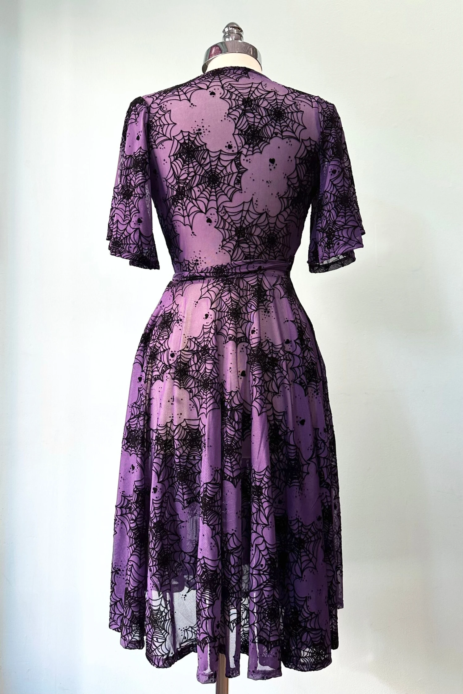Flocked Spider Web Purple Aurora Dress by Wax Poetic Flocked Spider Web Purple Aurora Dress By Wax Poetic -MODERN MILLIE Shop C9FD4763 F820 4431 9629 CA31D668D1FE scaled
