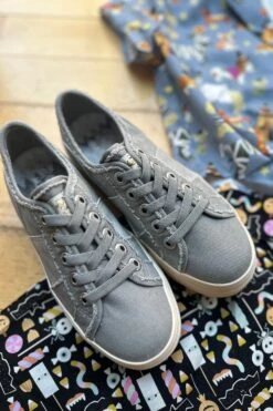 Raindrop Super Smile Sneakers By Blowfish -MODERN MILLIE Shop CC812EE5 86CB 493C B88E FE8E42146513