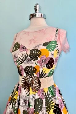 Blush Ruched Short Sleeve Mesh Top -MODERN MILLIE Shop CF981C7C 4835 4694 A0F6 6619B28C6A4C