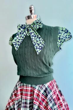 Dark Green Cable Knit Sweater Vest By Banned 8 Dark Green Cable Knit Sweater Vest By Banned -MODERN MILLIE Shop CFD5F004 4ADF 4BE6 9E52 0C29031B1770