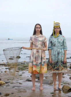 Blue Ocean Jellyfish Cynthia Dress By Palava X Natural History Museum -MODERN MILLIE Shop Cynthia Ocean Jelltfish 8