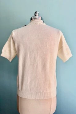 Ivory Short Sleeve Sweater With Embroidered Flowers 10 Ivory Short Sleeve Sweater With Embroidered Flowers -MODERN MILLIE Shop D1C05632 F621 42AB AE4C 692169676054