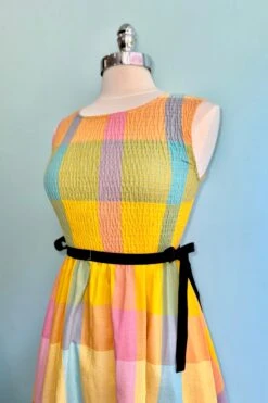 Check Plaid Smocked Bodice Midi Dress -MODERN MILLIE Shop D6C5CB16 232B 4FBA 9D8B 8C6BC05F880E