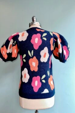 Navy Floral Puff Sleeve Sweater 7 Navy Floral Puff Sleeve Sweater -MODERN MILLIE Shop D860EBDF 00C6 48C0 A918 38D4693FA435