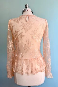 Pink Lace Long Sleeve Top By Tulip B. -MODERN MILLIE Shop DB51EE3B 8EE7 4888 A351 57FF79082E2B