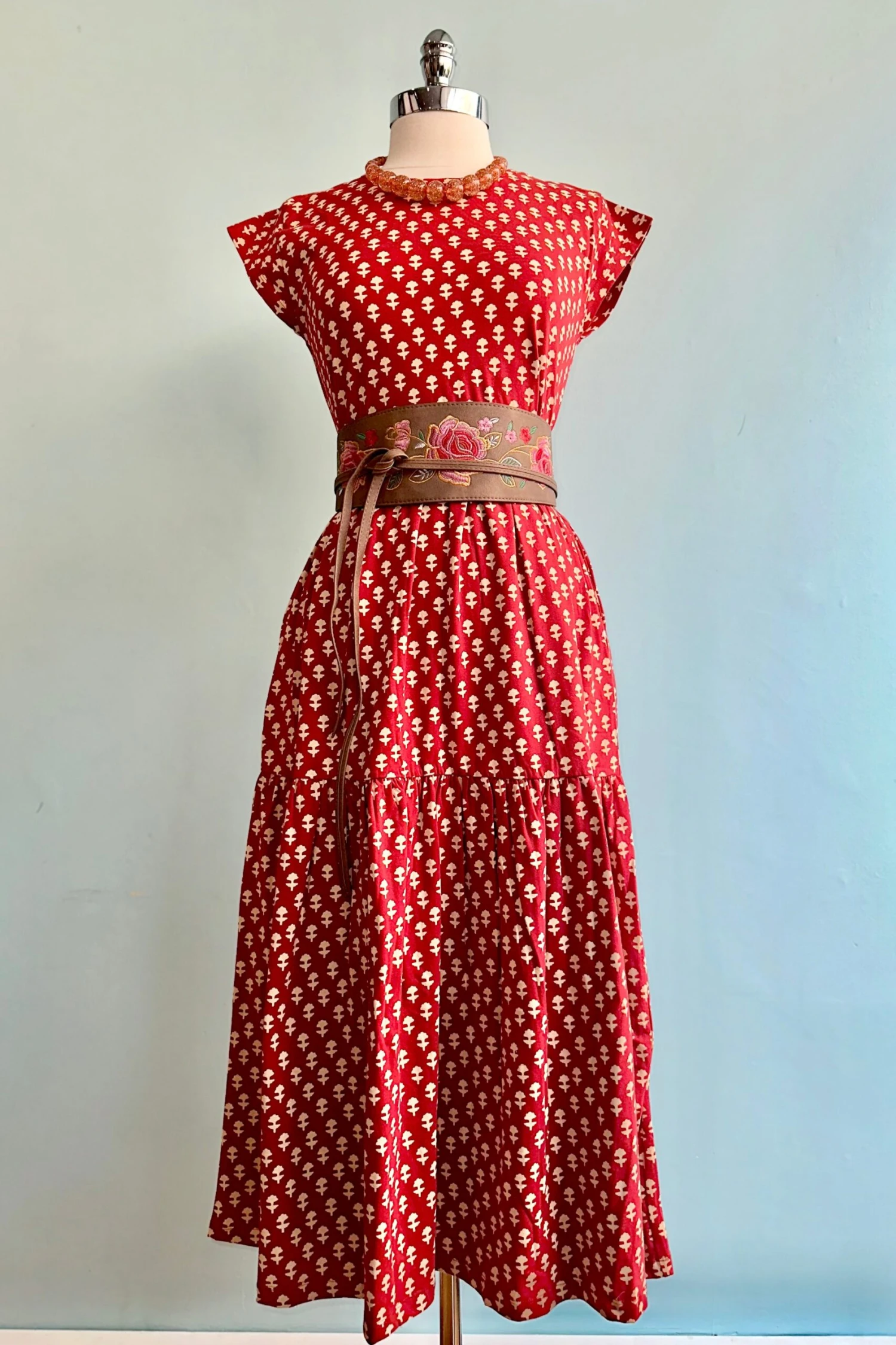 Red Micro Floral Tiered Jersey Dress by Mata Traders Red Micro Floral Tiered Jersey Dress By Mata Traders -MODERN MILLIE Shop DC5440B3 AA0D 4E0E AE0D CE3BD3FC6AC2 scaled