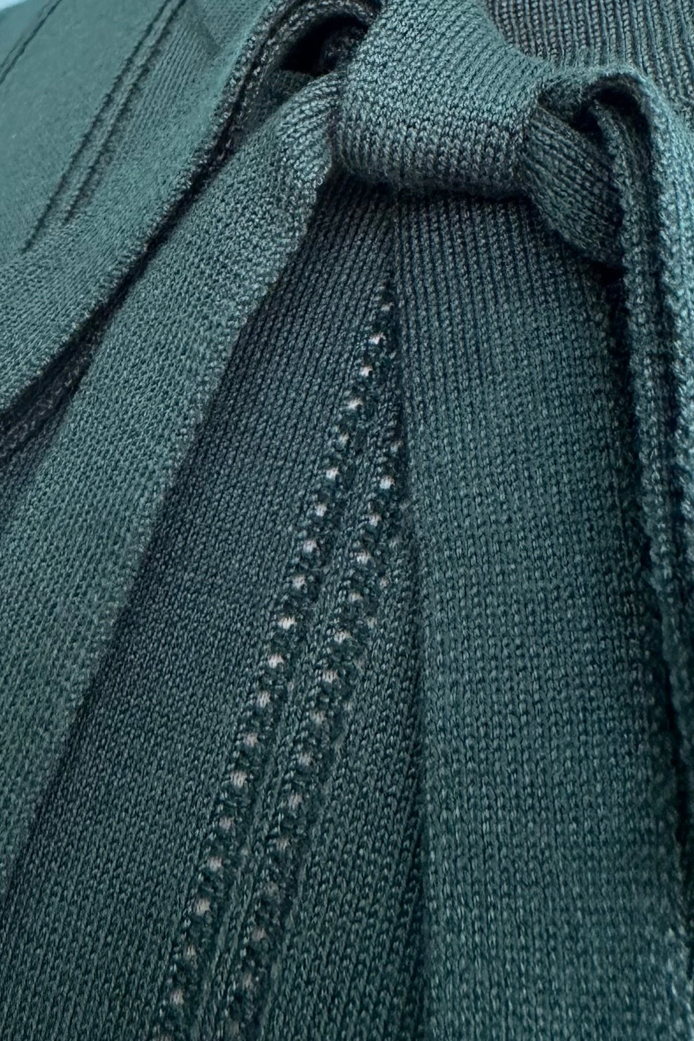 Green Shelly Knit Top by Hearts & Roses London Green Shelly Knit Top By Hearts & Roses London -MODERN MILLIE Shop DDC1AC16 727A 4902 9FEB 5477D3A0BD36