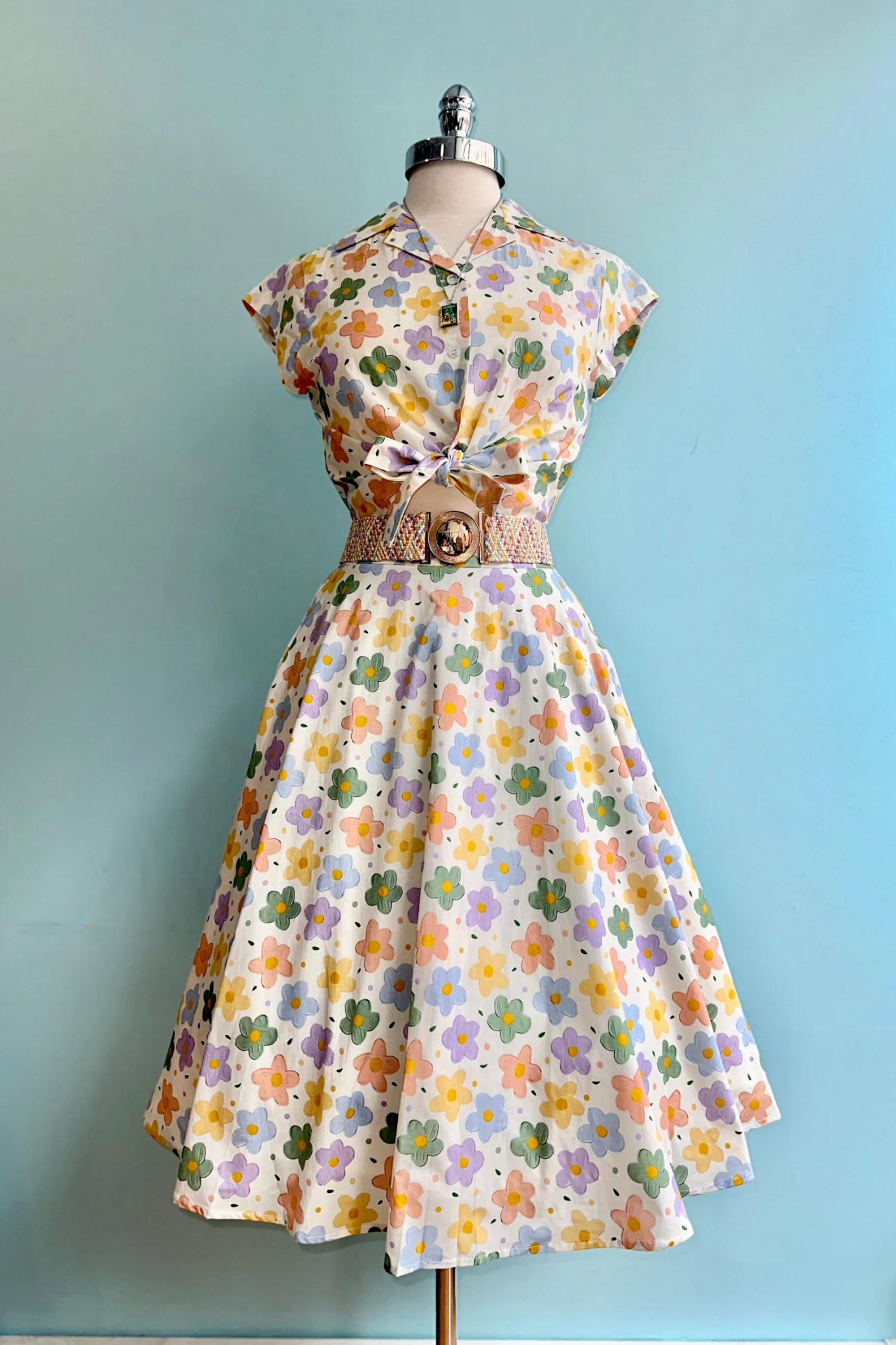Pastel Floral Print Full Skirt by Tulip B. Pastel Floral Print Full Skirt By Tulip B. -MODERN MILLIE Shop DDCDD93F B795 4626 A930 6A8ADE35A34D scaled
