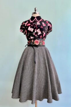 Not Into You Blouse By Hell Bunny -MODERN MILLIE Shop E389DD2C 62B4 44AC B2E3 A90B36D2439A