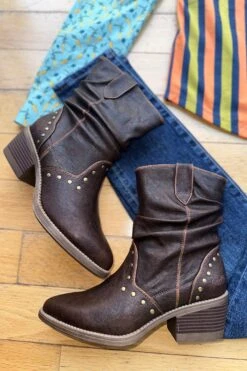 Brown Slouched Rebel Ankle Boots By Blowfish
