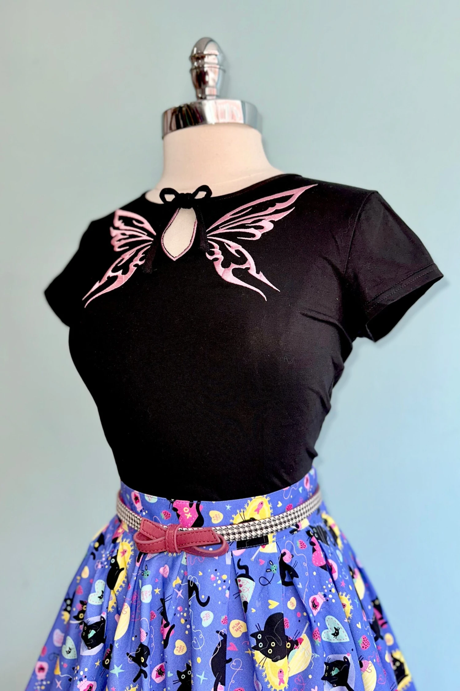 Butterfly Short Sleeve Kocho Knit Crop Top by Hell Bunny Butterfly Short Sleeve Kocho Knit Crop Top By Hell Bunny -MODERN MILLIE Shop E97378A1 E593 4E39 8236 D504D3646016 scaled