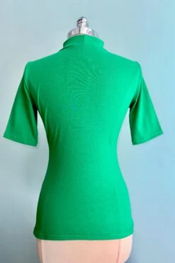 Kelly Green Denise Elbow Length Top By Heart Of Haute -MODERN MILLIE Shop EF140F3E 927F 41F6 AEED E5C5BE9DDD17