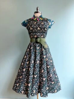 Sitting Deer Midi Dress By Retrolicious -MODERN MILLIE Shop F0F165E9 38B1 4B89 A07C C3B98C960759