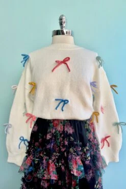 All Over Bow Knit Sweater In Ivory 5 All Over Bow Knit Sweater In Ivory -MODERN MILLIE Shop F24518CF 3F8F 4603 AF3A 252522B7D572