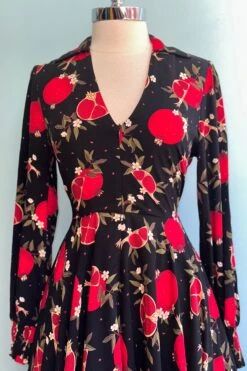 Pomegranate Shirt Dress By Banned -MODERN MILLIE Shop F331EAB9 A65B 459E 961B 2259AE3E907B