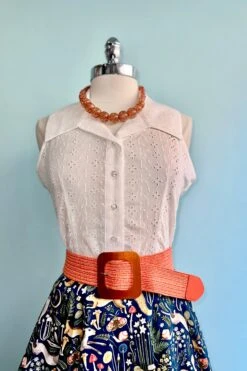 Broderie Anglaise Hillary Top In White By Collectif 6 Broderie Anglaise Hillary Top In White By Collectif -MODERN MILLIE Shop F45F254A B85C 4CFC A0AD E1EA5FD3824E