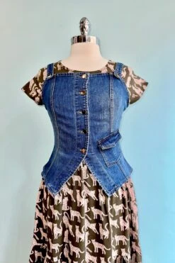 Denim Button Front Tank Vest 6 Denim Button Front Tank Vest -MODERN MILLIE Shop F5199F60 9F01 430A A3AA 01D162A21A8E
