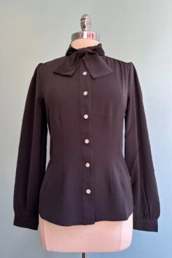 Black Mia Blouse By Hell Bunny