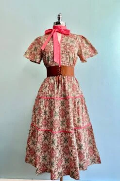 Contrast Hem Short Sleeve Midi Dress In Coral 8 Contrast Hem Short Sleeve Midi Dress In Coral -MODERN MILLIE Shop F85C5B48 BE25 492D 9040 4DF9C20B0261