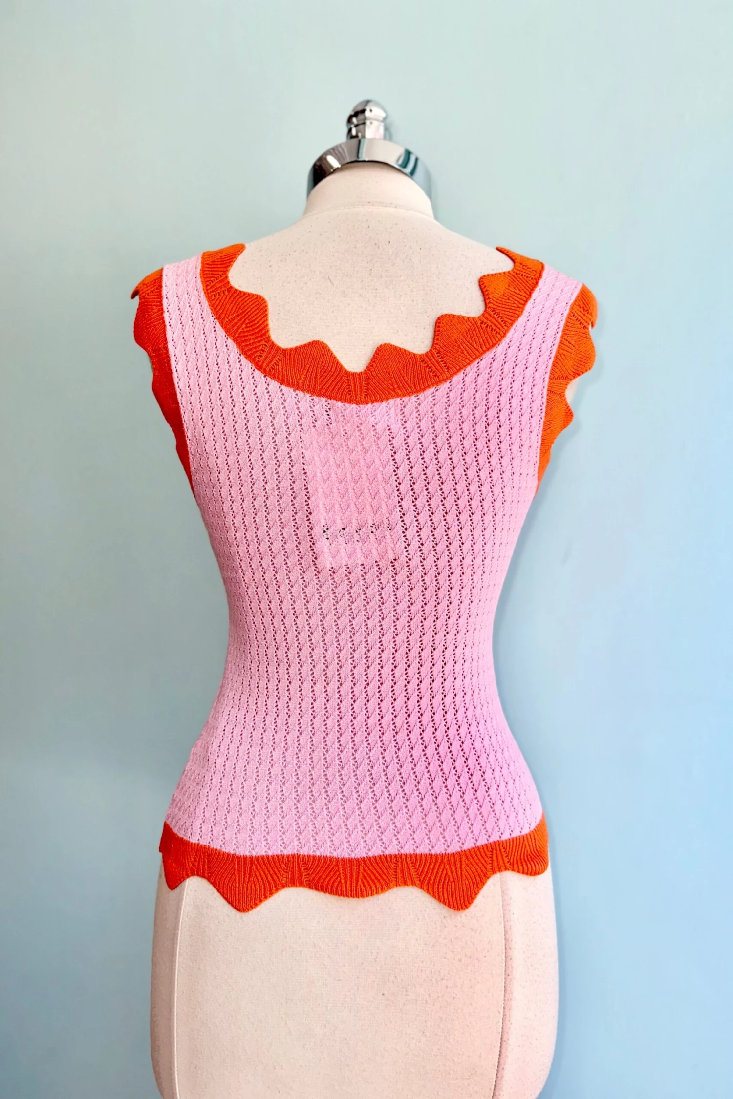 Pink and Orange Scalloped Pointelle Knit Tank Top Pink And Orange Scalloped Pointelle Knit Tank Top -MODERN MILLIE Shop FAC17E58 3CB2 4177 B8F6 5E749EFD96B0 scaled