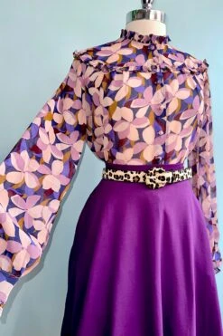 Floral And Leaf Mauve Blouse By Molly Bracken -MODERN MILLIE Shop FD644E83 0BBF 47B9 81BC D2D9610BF0F9