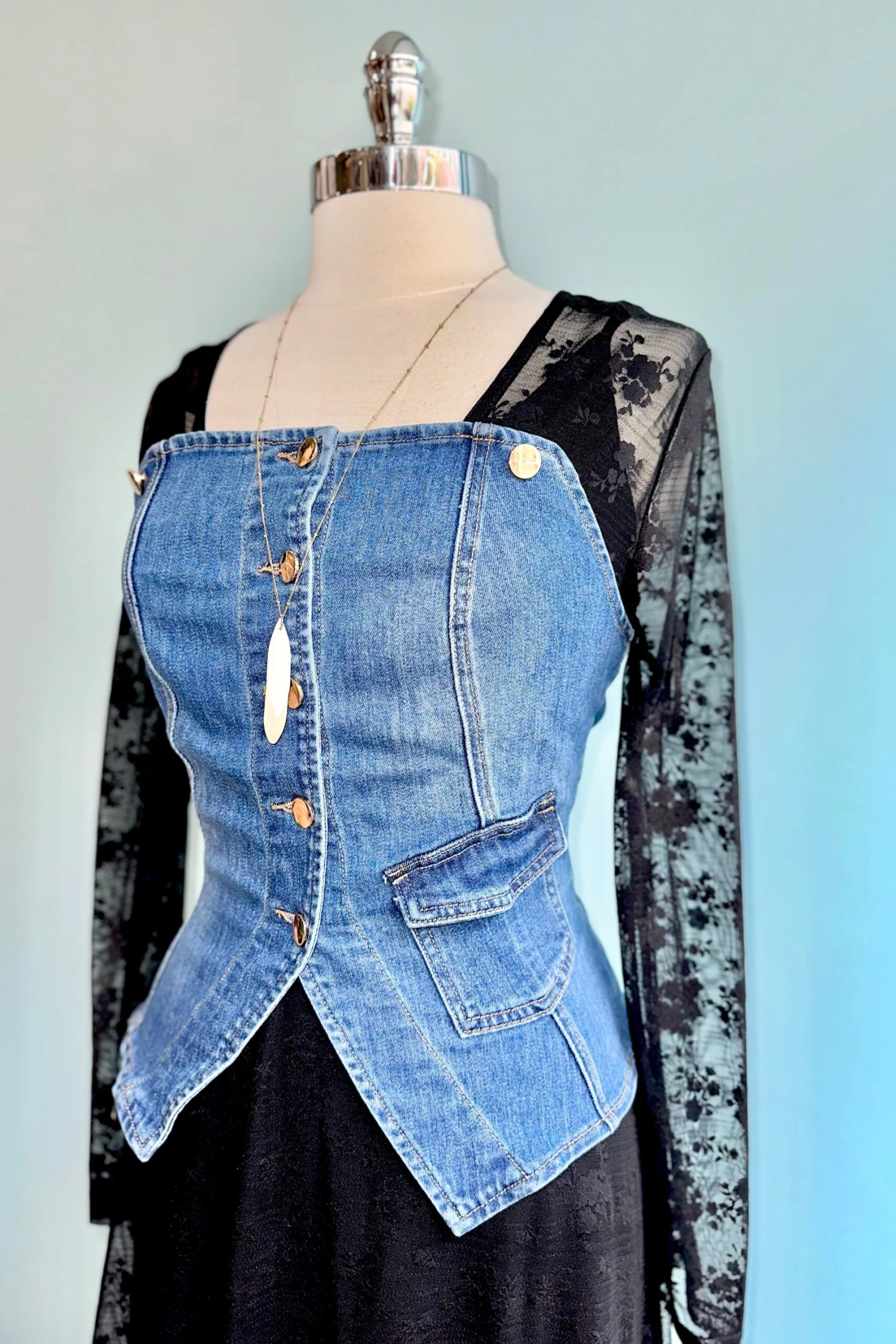 Denim Button Front Tank Vest Denim Button Front Tank Vest -MODERN MILLIE Shop FFE3A79B 2C0B 492F B627 D6A5DE3C817E scaled