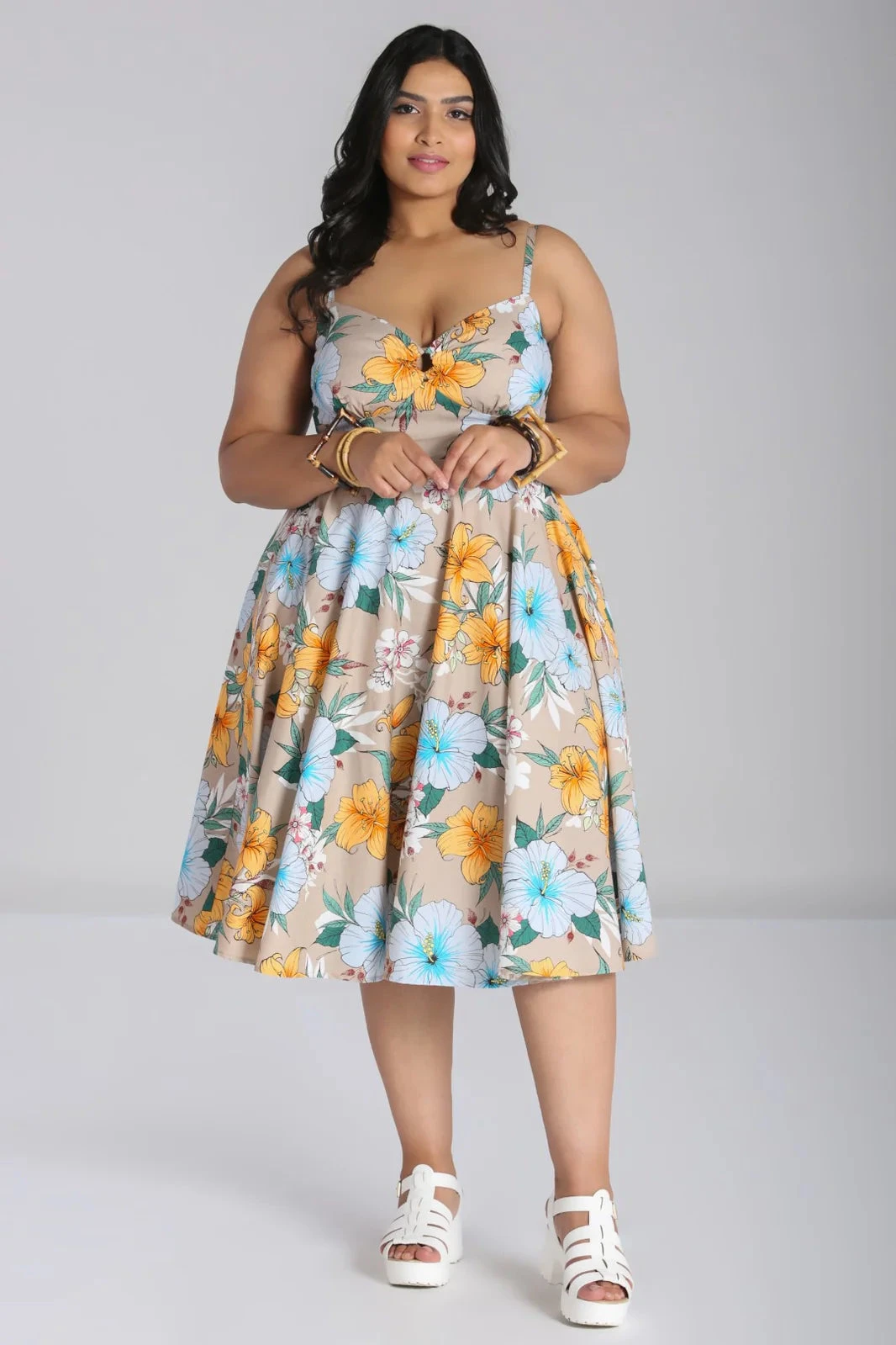 Pattaya Tropical Floral 50's Dress by Hell Bunny Pattaya Tropical Floral 50's Dress By Hell Bunny -MODERN MILLIE Shop H40399p pattaya dress bei 06 Large a33f2926 145e 45e1 9696 59f88d99c2b2