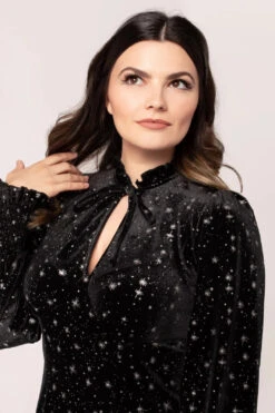 Vela Velvet Mini Dress By Hell Bunny 12 Vela Velvet Mini Dress By Hell Bunny -MODERN MILLIE Shop H40419 VELA DRESS BLACK 1 Large 30b01ec1 3484 4f42 8a24 638ed0153a9d