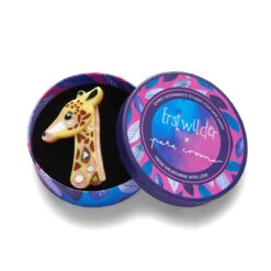 The Genteel Giraffe Brooch By Erstwilder 4 The Genteel Giraffe Brooch By Erstwilder -MODERN MILLIE Shop HL 011AK1BH04TheGenteelGiraffeBrooch 3
