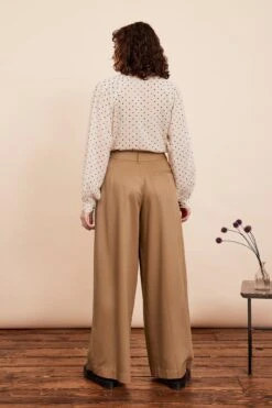 Mabel Wide Leg Pants In Toasted Marshmallow By Emily And Fin -MODERN MILLIE Shop Mabel Trouser Toasted Marshmallow Emily and Fin B 58c5e707 cf52 4dfd 85b9 6539f3529399 1